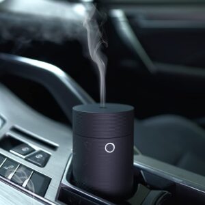 c1d4a871-1796-4296-8607-cb122cda6b8c-1536x1536 Duftspreder til Bil – Kompakt Car Diffuser for Friskere Duft