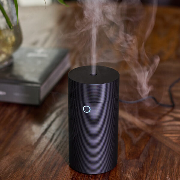 Duftspreder til Bil – Kompakt Car Diffuser for Friskere Duft